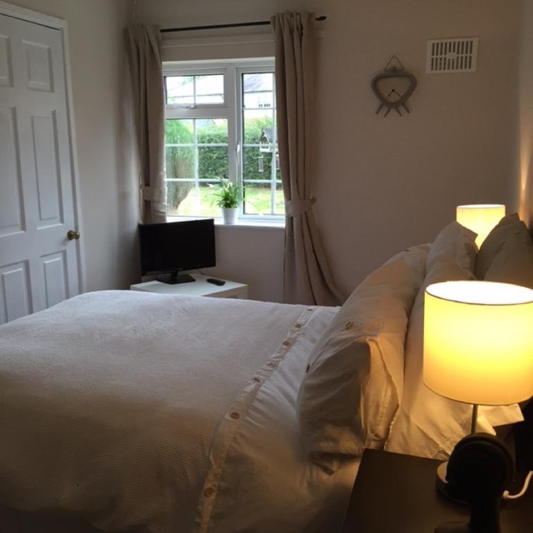 Illshaw Heath Farm Guest Lodge Hockley Heath Room photo