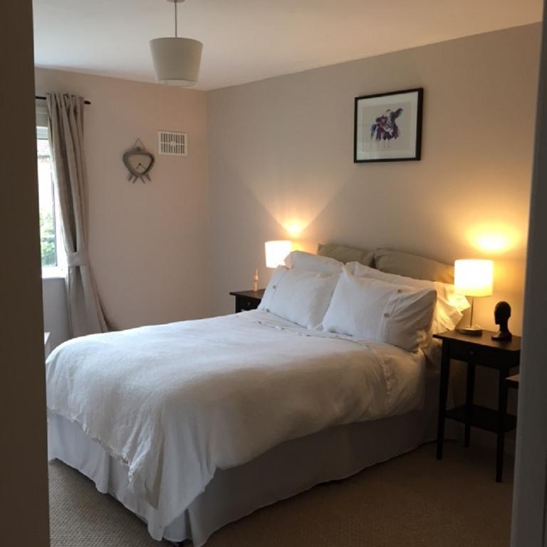 Illshaw Heath Farm Guest Lodge Hockley Heath Room photo